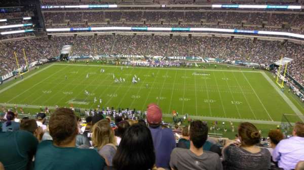 Lincoln Financial Field, section: 202, row: 14, seat: 16