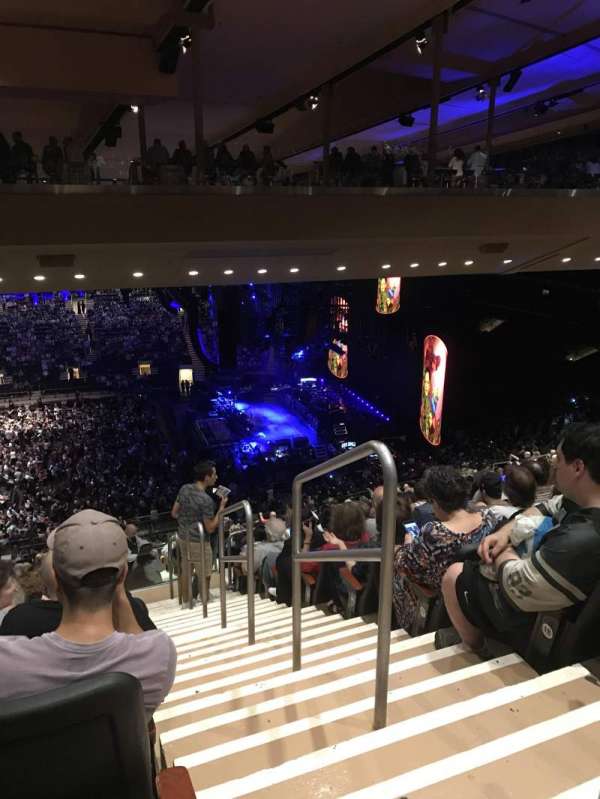 Madison Square Garden, section: 211, row: 19, seat: 22