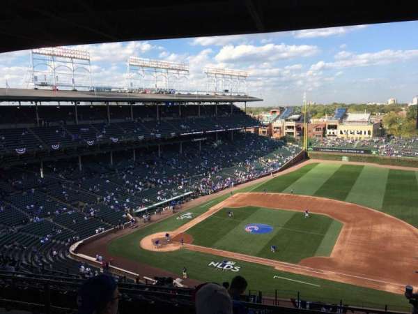 Wrigley Field, section: 425R, row: 5, seat: 13