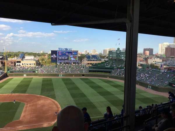 Wrigley Field, section: 425R, row: 5, seat: 13