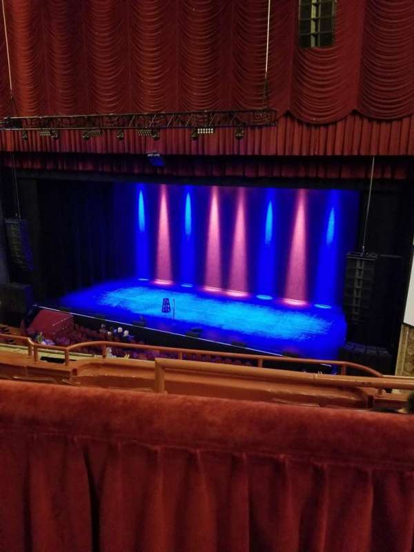 Chicago Theatre, section: BALCONY2R, row: A