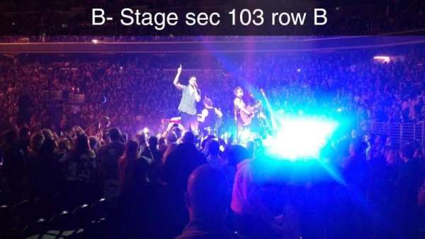 Capital One Arena, section: 104, row: B, seat: 4