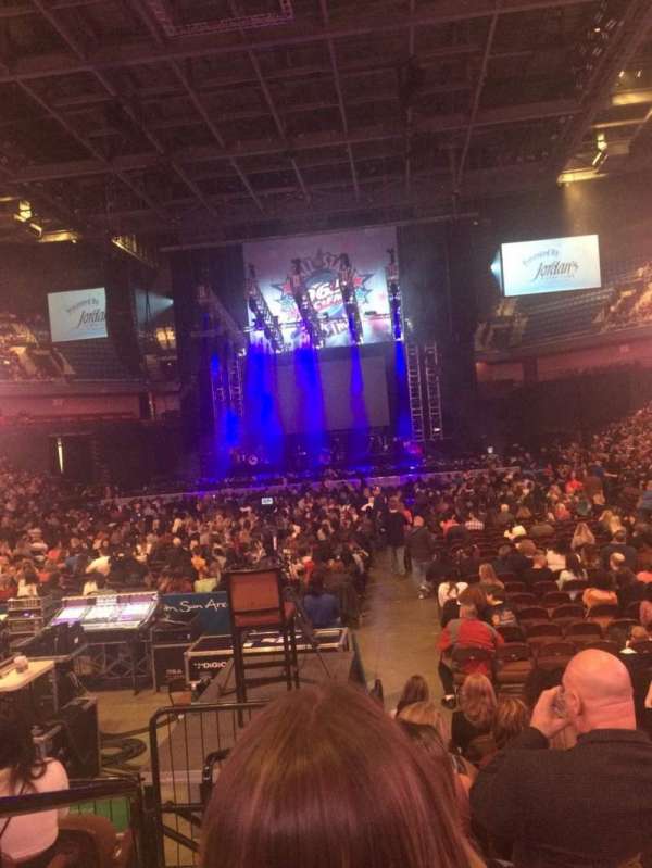 Mohegan Sun Arena, section: 19, row: G, seat: 10