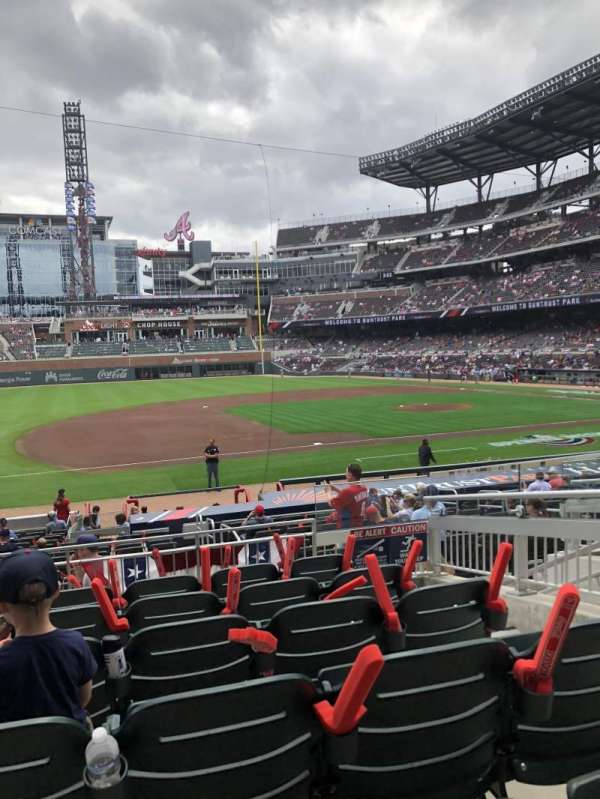 Truist Park, section: 135, row: 6, seat: 6