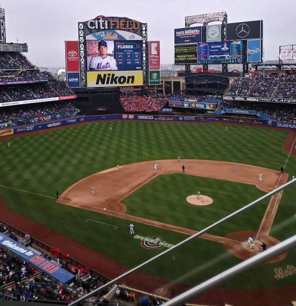 Citi Field, section: 518, row: 1, seat: 3