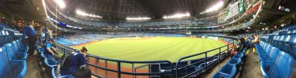 Rogers Centre, section: 106R, row: 2, seat: 9