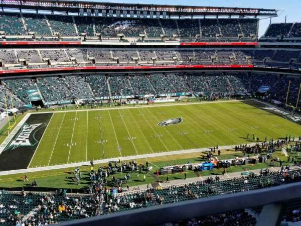Lincoln Financial Field, section: 242, row: 1, seat: 28