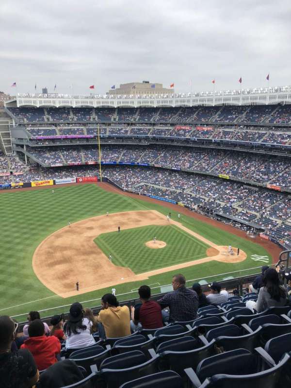 Yankee Stadium, section: 426, row: 8, seat: 14