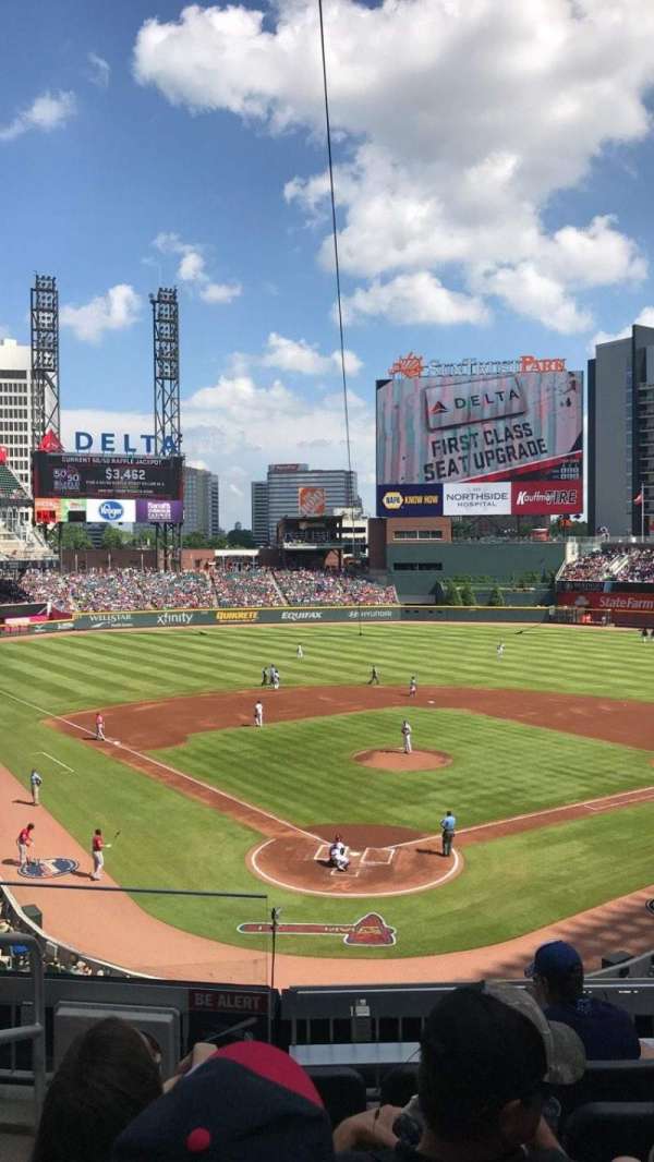 Truist Park, section: 225, row: 6, seat: 9