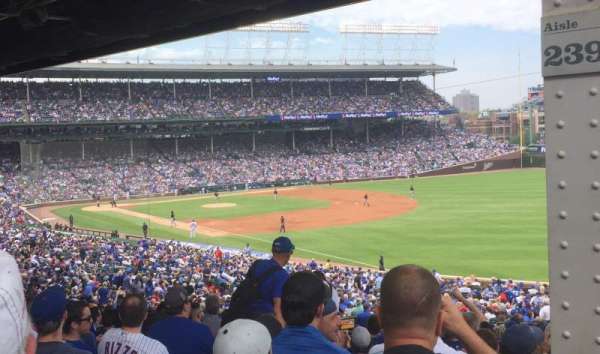 Wrigley Field, section: 231, row: 21, seat: 1