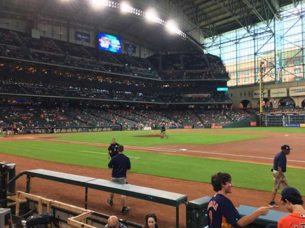 Daikin Park, section: 127, row: 6, seat: 8