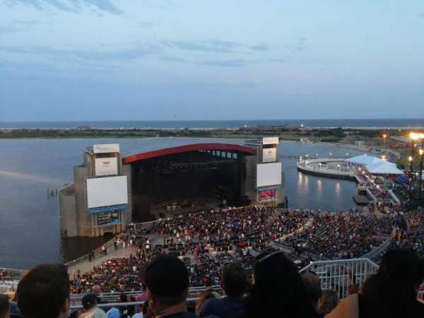Jones Beach Theater, section: 309, row: N, seat: 6