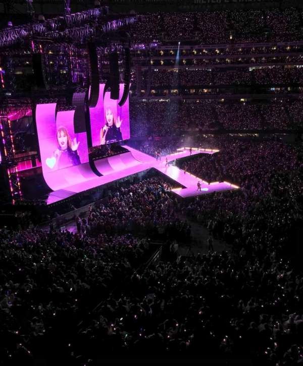 MetLife Stadium, section: 240, row: 1, seat: 1