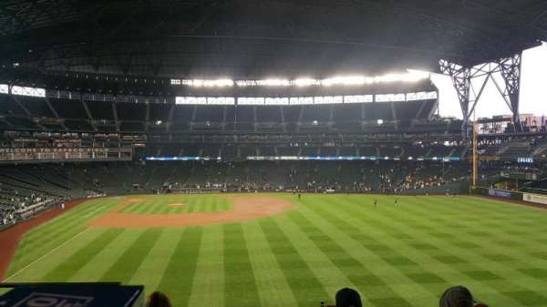 T-Mobile Park, section: CAFMI, row: 2, seat: 32