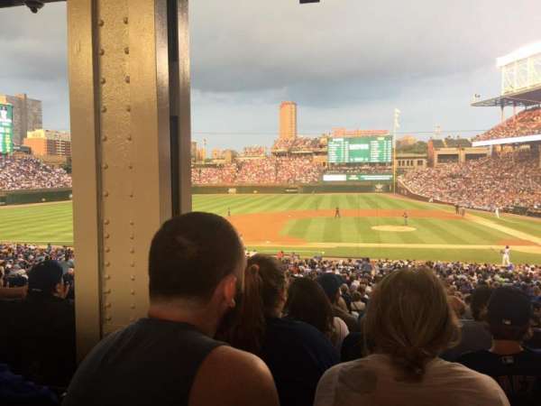 Wrigley Field, section: 212, row: 9, seat: 20