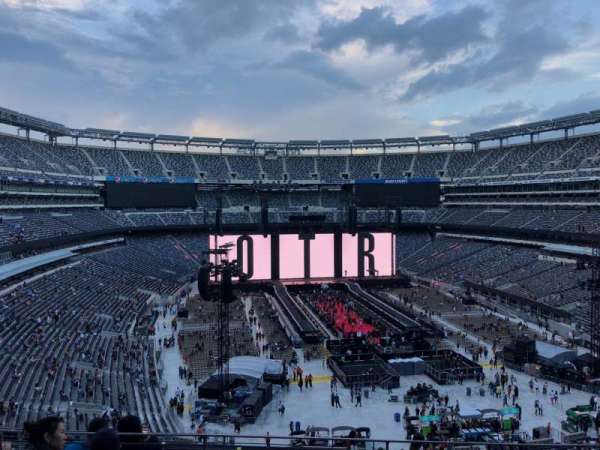 MetLife Stadium, section: 228B, row: 5, seat: 15