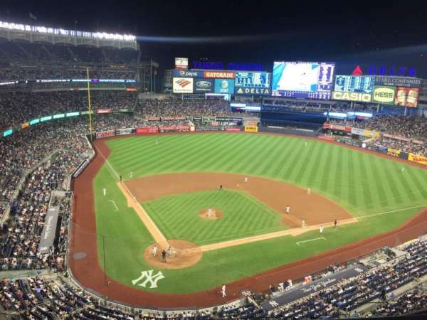 Yankee Stadium, section: 419, row: 1, seat: 16