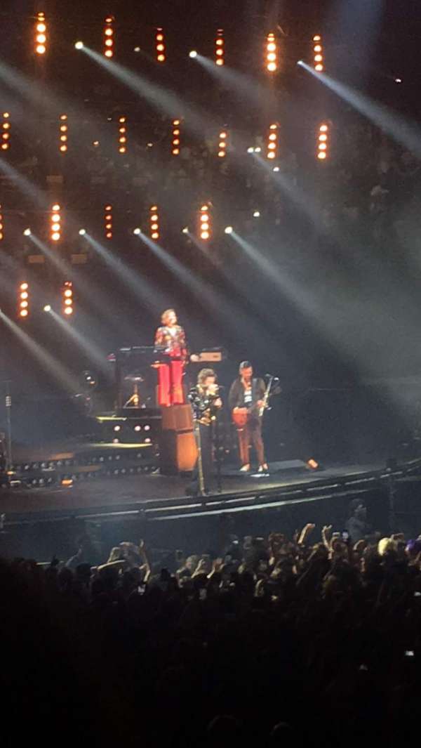 Kia Forum, section: 127, row: 3, seat: 3