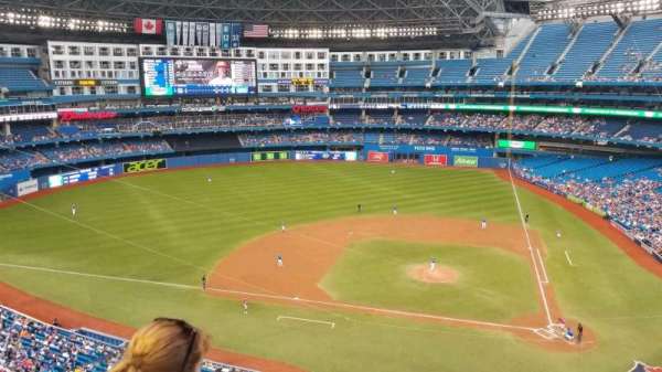 Rogers Centre, section: 528, row: 2, seat: 12
