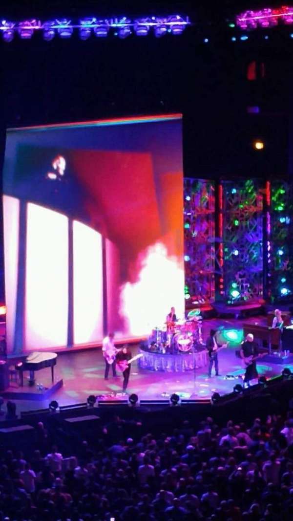 United Center, section: 313, row: 8, seat: 2
