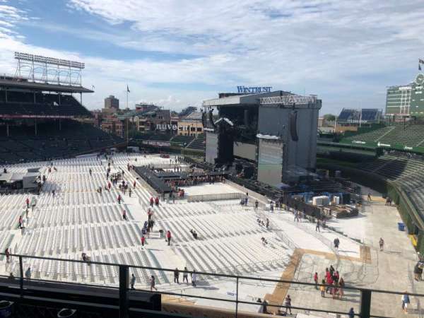 Wrigley Field, section: 331R, row: 3, seat: 9