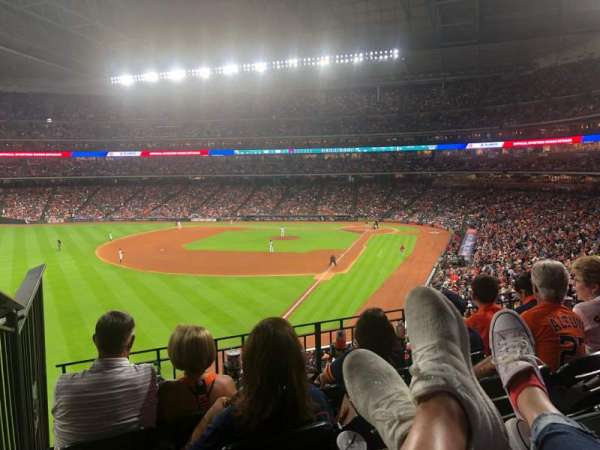 Daikin Park, section: 205, row: 4, seat: 1