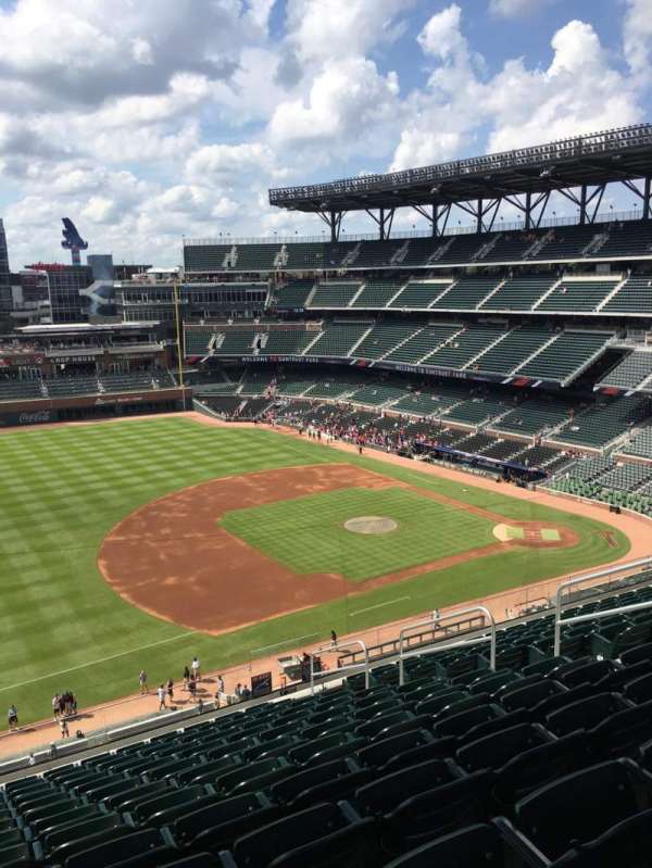 Truist Park, section: 337, row: 13, seat: 9