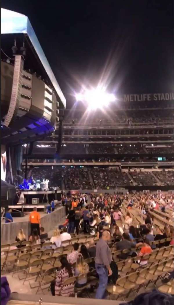 MetLife Stadium, section: 142, row: 2, seat: 9-10