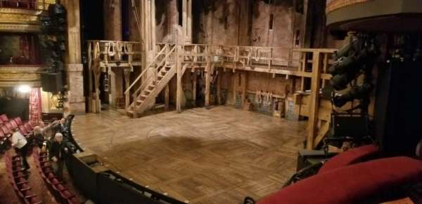 Richard Rodgers Theatre, section: Box D, row: 1, seat: 3