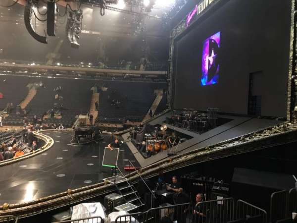 Madison Square Garden, section: 109, row: 8, seat: 14