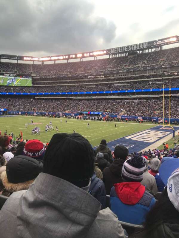 MetLife Stadium, section: 108, row: 31, seat: 3