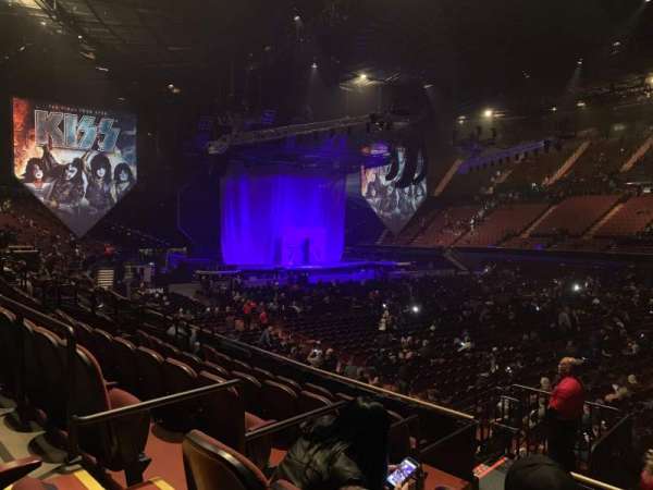 Kia Forum, section: 131, row: 7, seat: 4