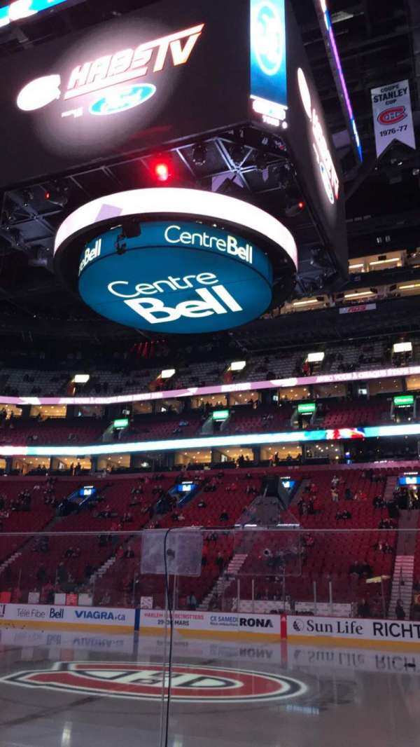 Centre Bell, section: 124, row: EE, seat: 9