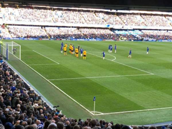 Stamford Bridge, section: Matthew Harding Lower 8, row: EE, seat: 376