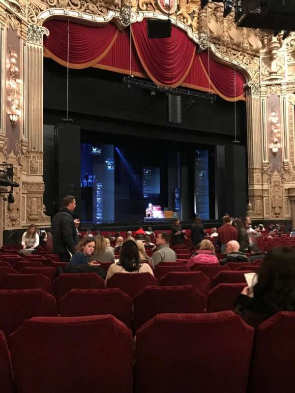 James M. Nederlander Theatre, section: Orchestra L, row: V, seat: 25
