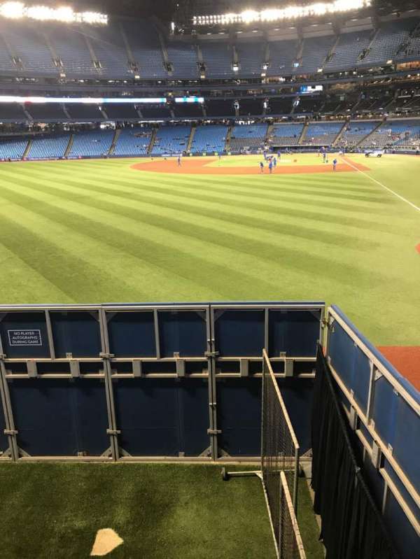 Rogers Centre, section: 142, row: 1, seat: 1