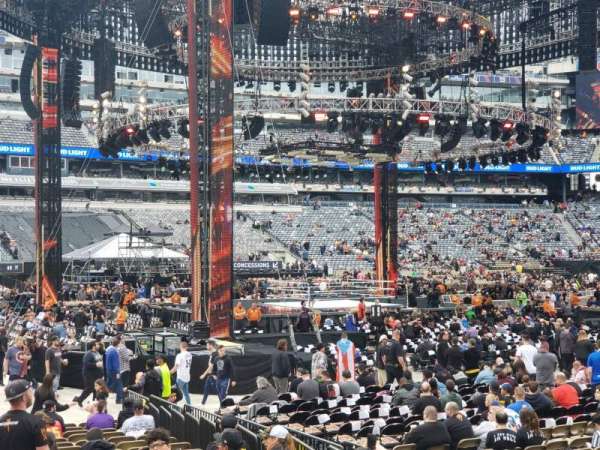 MetLife Stadium, section: 115A, row: 7, seat: 4