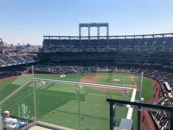 Citifield, section: 533, row: 1, seat: 12