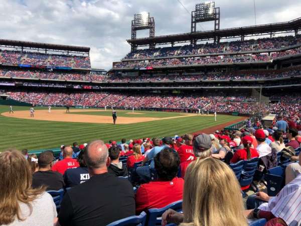 Citizens Bank Park, section: 136, row: 14, seat: 6