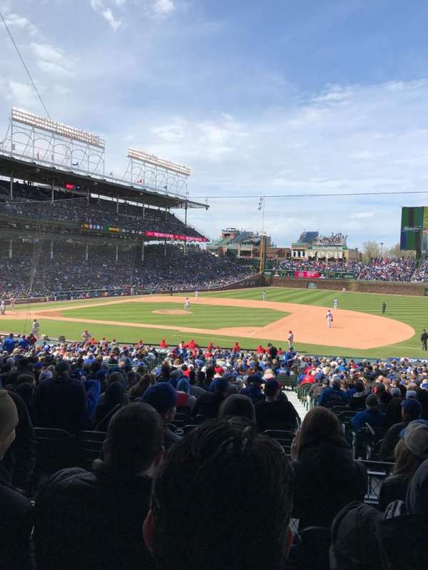 Wrigley Field, section: 226, row: 4, seat: 3