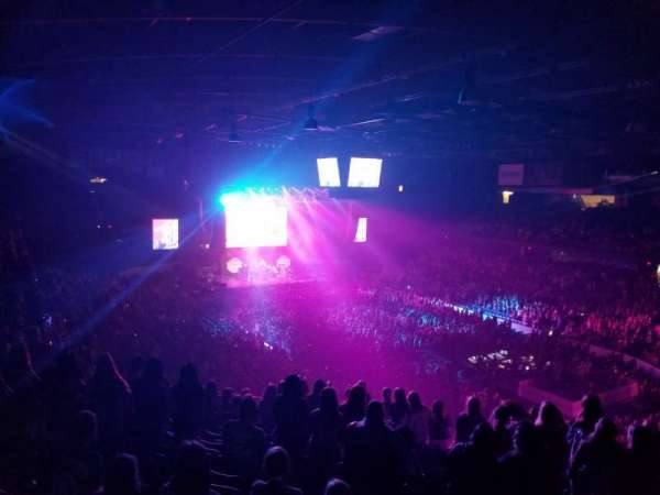 Allstate Arena, section: 216, row: O, seat: 32