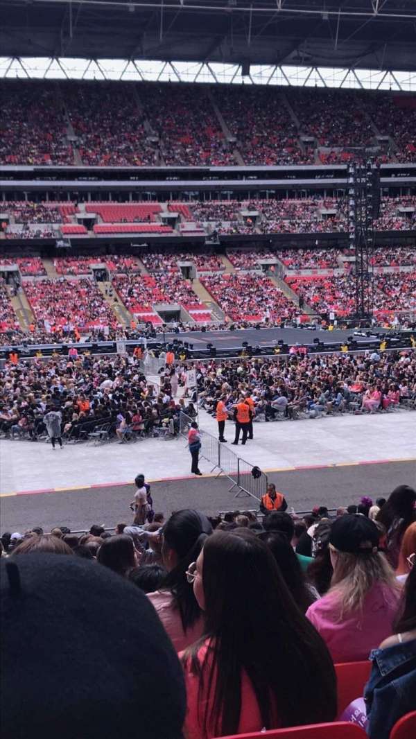 Wembley Stadium, section: 124, row: 25, seat: 52