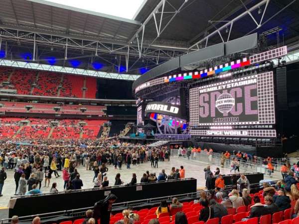 Wembley Stadium, section: 142, row: M, seat: 245