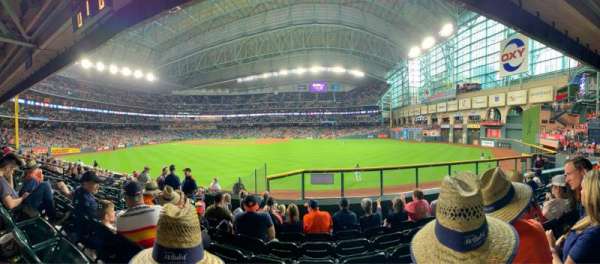 Daikin Park, section: 155, row: 14, seat: 10