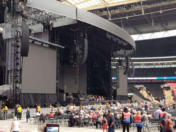 Wembley Stadium, section: 125, row: 8, seat: 74