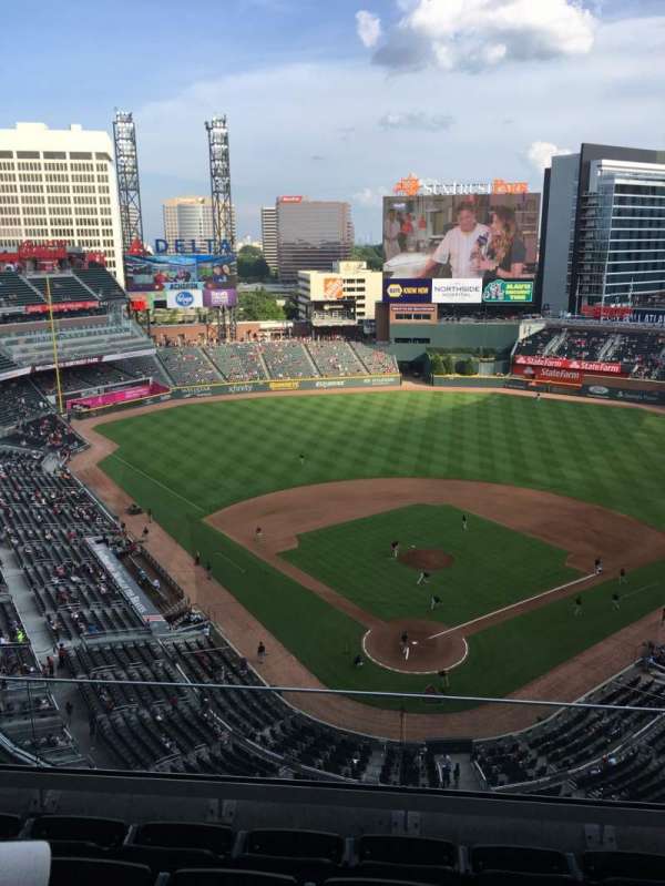Truist Park, section: 426, row: 5, seat: 5