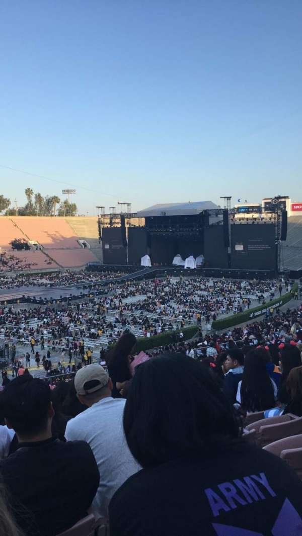 Rose Bowl, section: 15-H, row: 49, seat: 107
