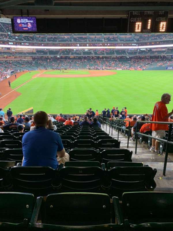 Daikin Park, section: 152, row: 21, seat: 23