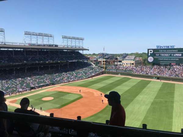 Wrigley Field, section: 428R, row: 1, seat: 12