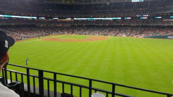 Daikin Park, section: 255, row: 2, seat: 16